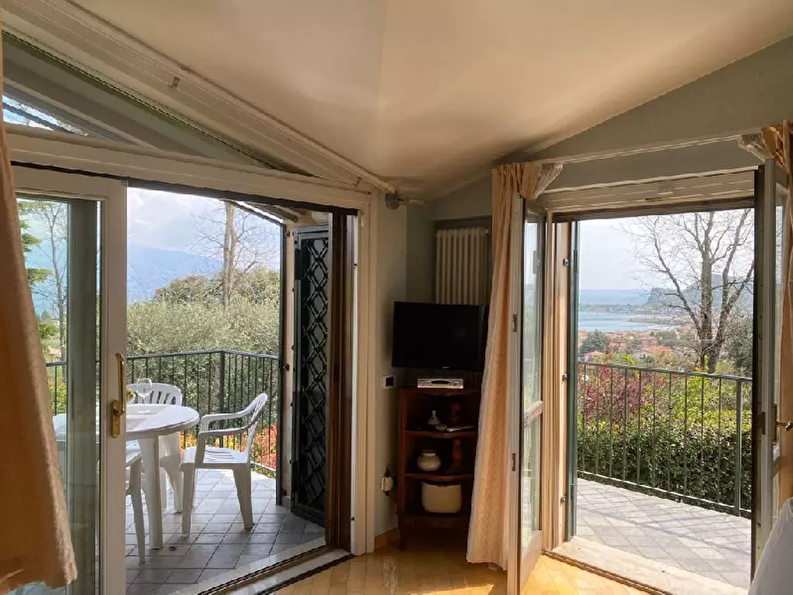 Immagine 14 di Villa in affitto  in Via Serraglie a Manerba Del Garda