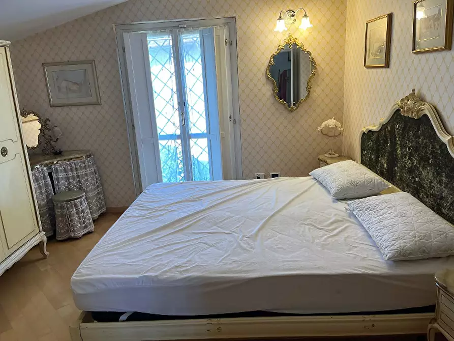 Immagine 15 di Villa in affitto  in Via Serraglie a Manerba Del Garda