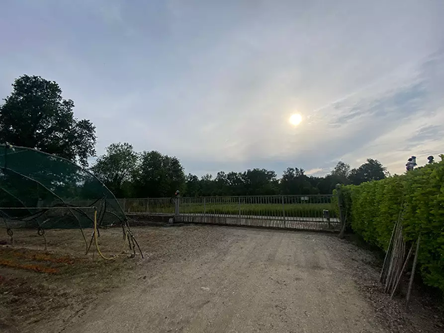 Immagine 20 di Magazzino in vendita  in Via Trevisago a Manerba Del Garda