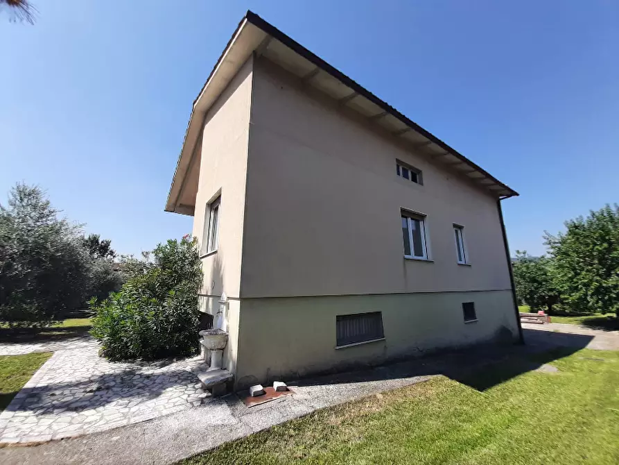 Immagine 10 di Villa in vendita  in Via Ridelli a Gavardo