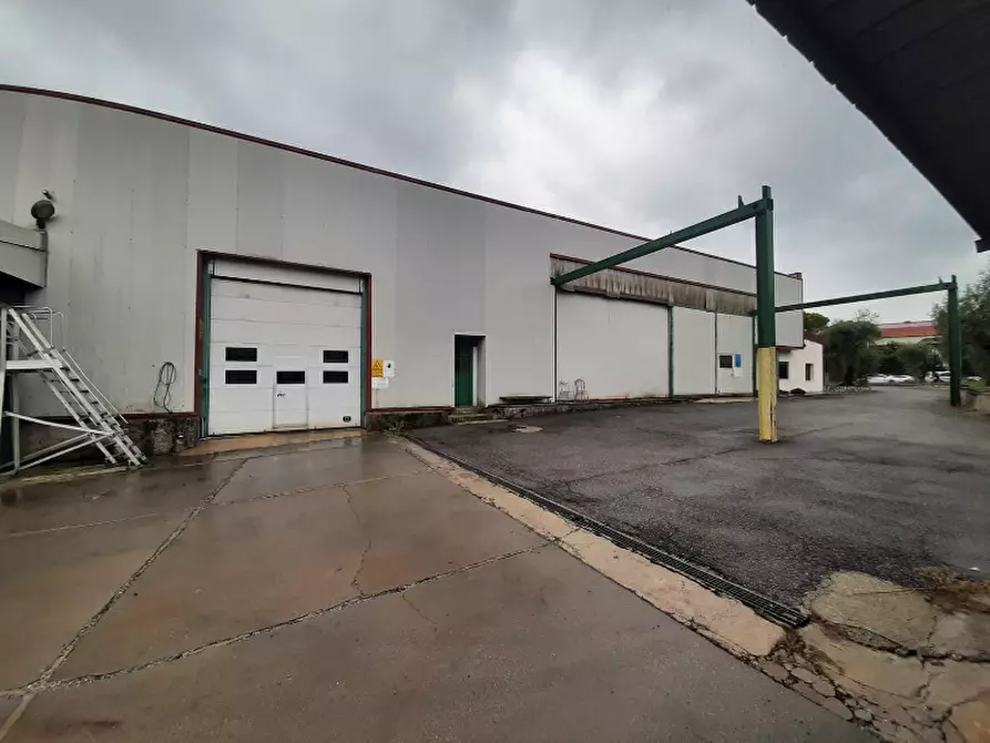 Immagine 15 di Capannone industriale in vendita  in Via Nazionale, 2 a Puegnago Sul Garda