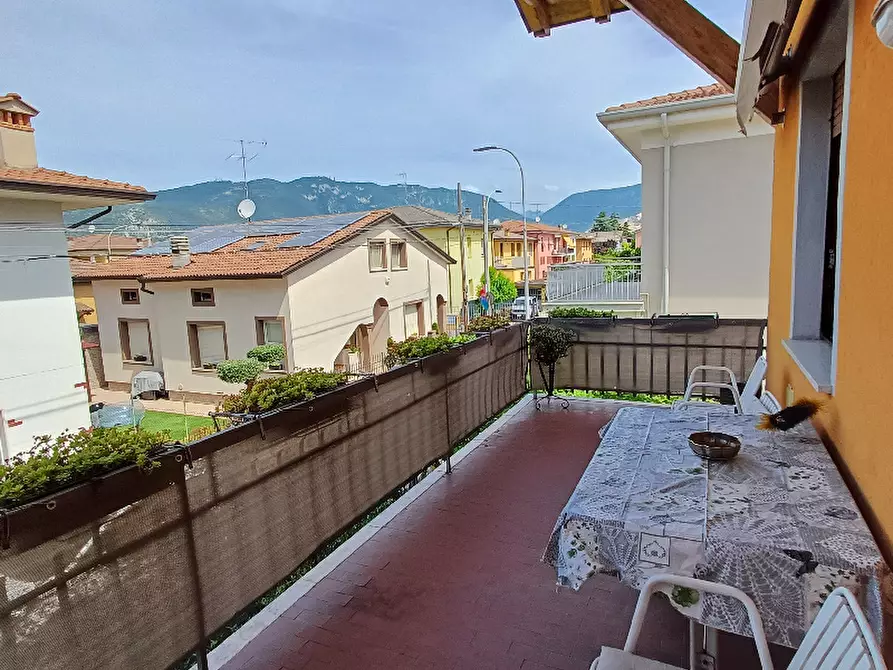 Immagine 8 di Villa in vendita  in Via Canossi a Rezzato