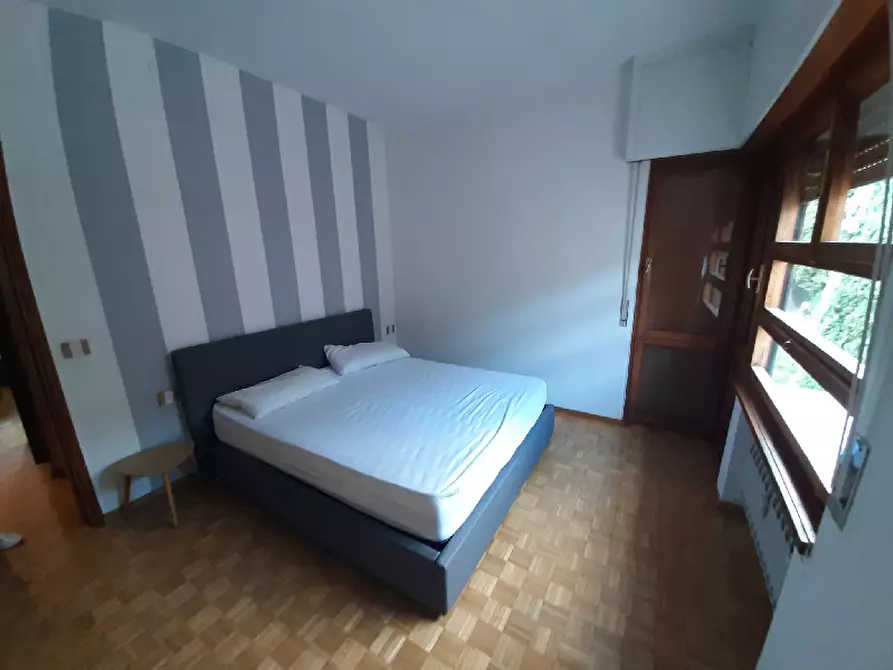 Immagine 11 di Appartamento in affitto  in Via Cornella a Gardone Riviera