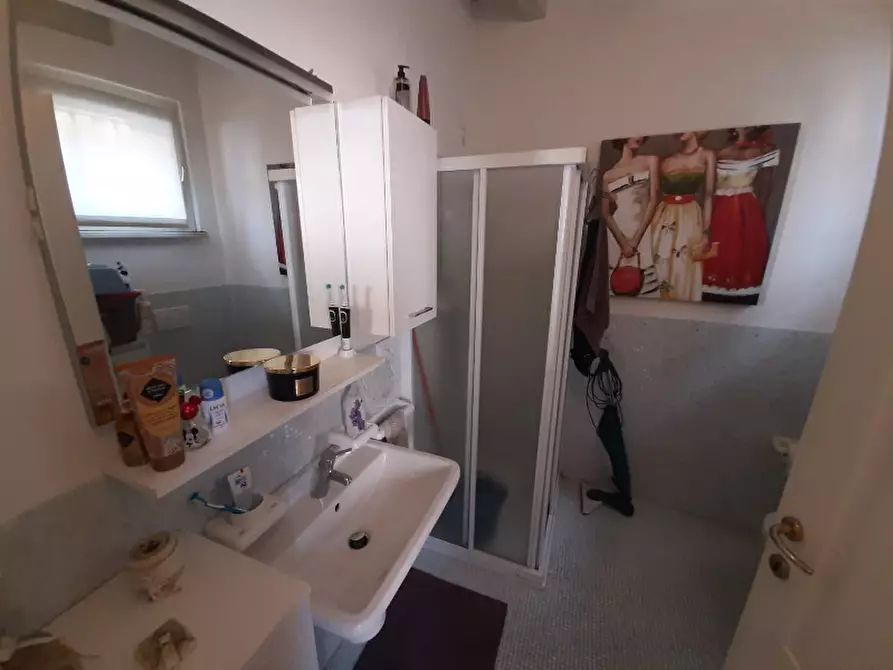 Immagine 17 di Appartamento in vendita  in Via Vedrine a Polpenazze Del Garda