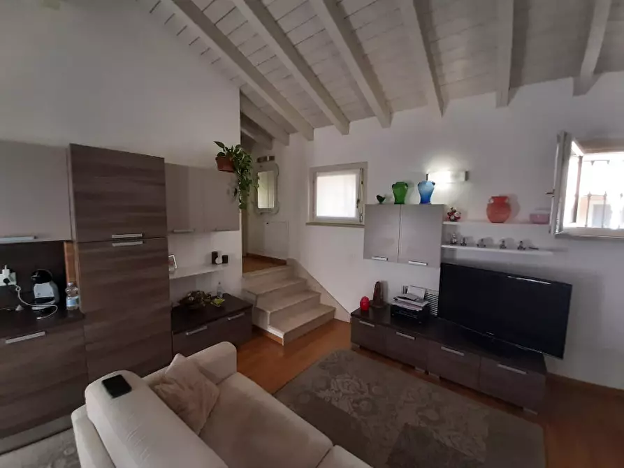 Immagine 12 di Appartamento in vendita  in Via Vedrine a Polpenazze Del Garda