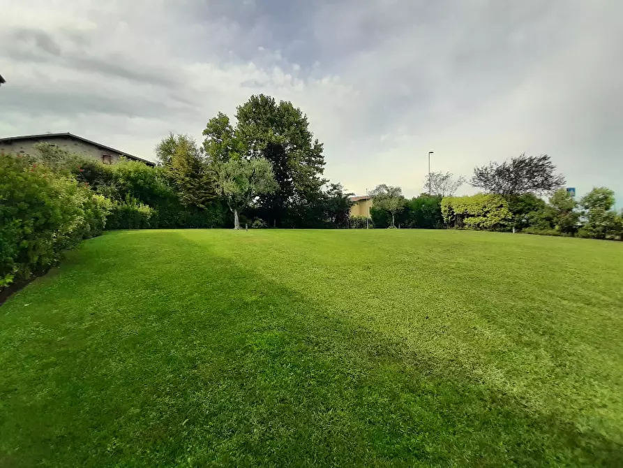 Immagine 2 di Appartamento in vendita  in Via Vedrine a Polpenazze Del Garda