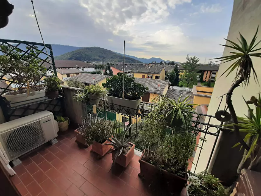 Immagine 14 di Appartamento in vendita  in Via dei Prati, 33 a Bovezzo