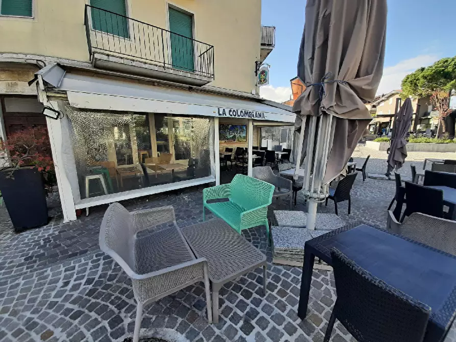 Immagine 3 di Attività commerciale in vendita  in Piazza San Martino a Moniga Del Garda
