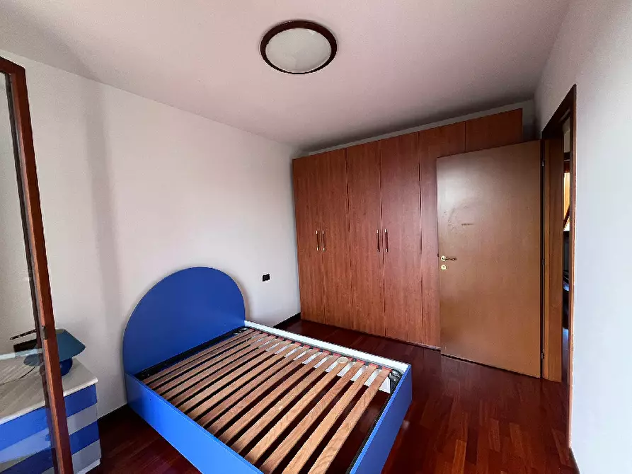 Immagine 17 di Villetta a schiera in vendita  in Via Montanina a Manerba Del Garda