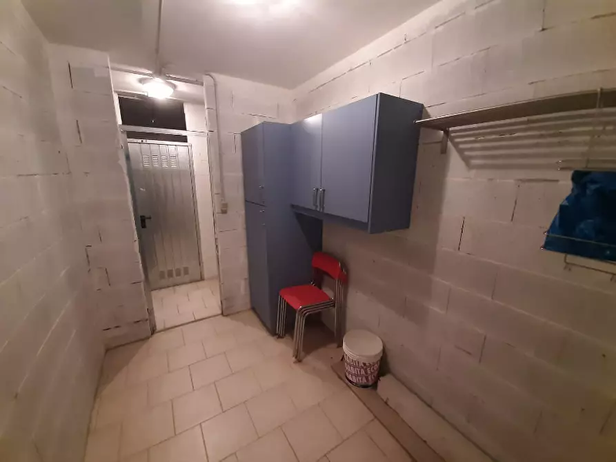 Immagine 19 di Appartamento in vendita  in Piazzale Caduti a Padenghe Sul Garda