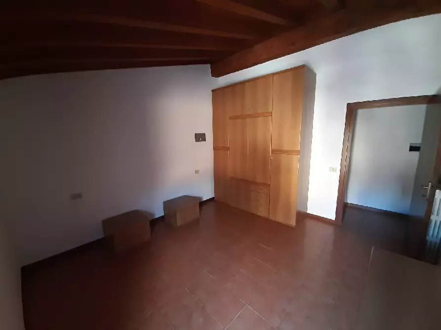 Immagine 16 di Appartamento in vendita  in Via Garibaldi, 43 a San Felice Del Benaco