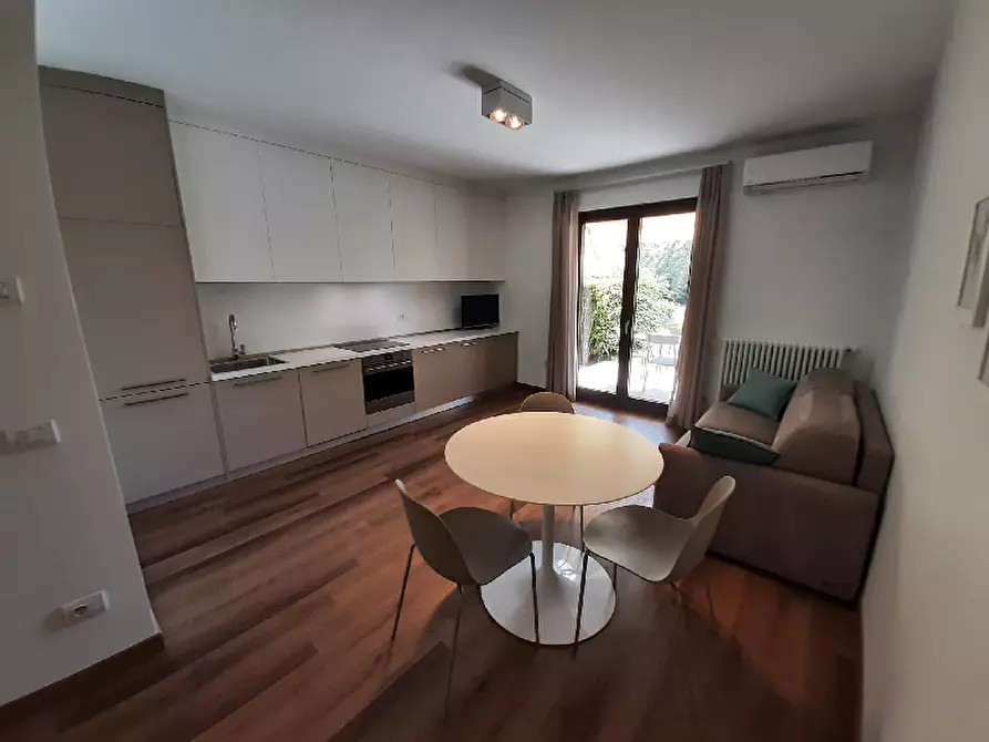 Immagine 19 di Appartamento in affitto  in Via sissiline, 1 a San Felice Del Benaco