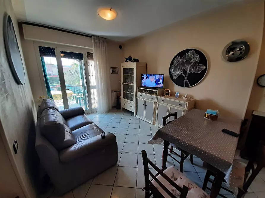 Immagine 6 di Appartamento in vendita  in Via Case Sparse Serraglie 123 a Manerba Del Garda