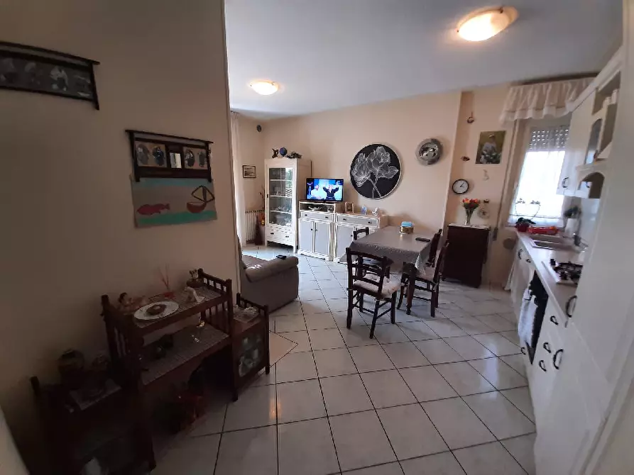 Immagine 7 di Appartamento in vendita  in Via Case Sparse Serraglie 123 a Manerba Del Garda