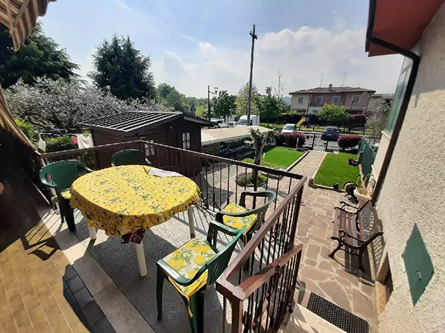 Immagine 5 di Appartamento in vendita  in Via Case Sparse Serraglie 123 a Manerba Del Garda