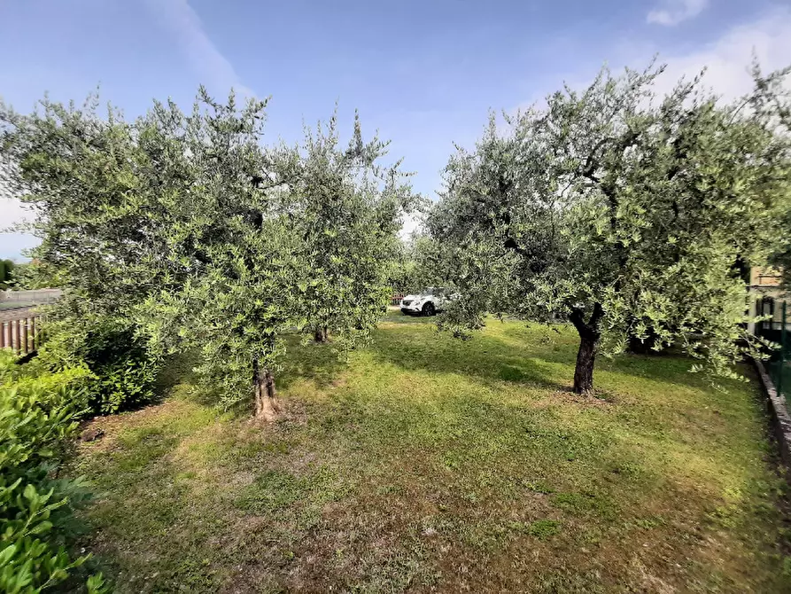 Immagine 6 di Casa bifamiliare in vendita  in Via Benaco a Puegnago Sul Garda