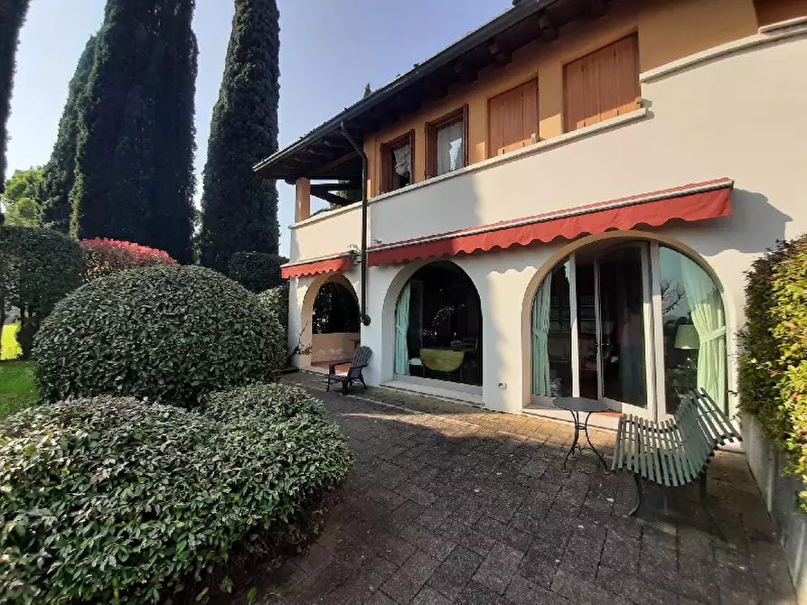 Immagine 3 di Villetta a schiera in vendita  in Via posteghe a Polpenazze Del Garda