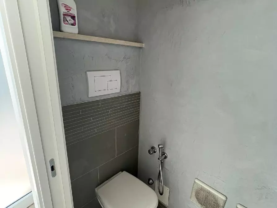 Immagine 10 di Ufficio in affitto  in Via carpen a Villanuova Sul Clisi