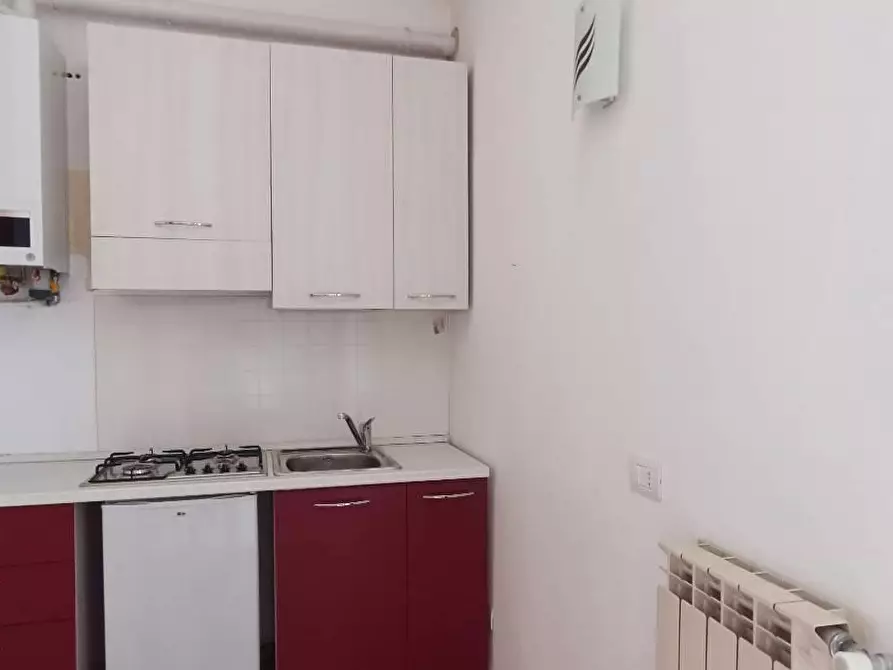 Immagine 5 di Appartamento in vendita  in VIA roma a Arona