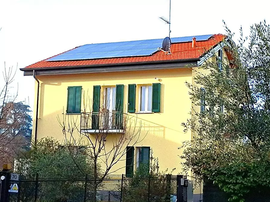 Immagine 1 di Attico in vendita  in VIA XX SETTEMBRE a Arona