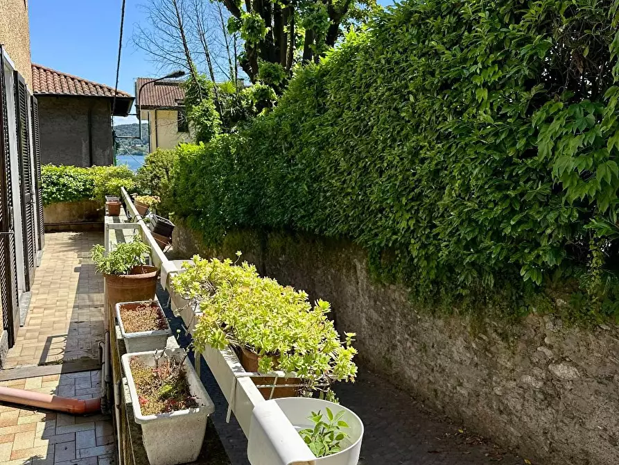 Immagine 24 di Appartamento in vendita  in VIA sempione a Meina