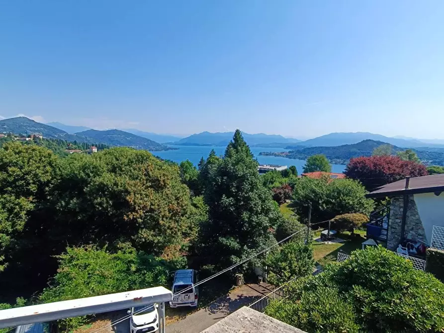 Immagine 20 di Villa in vendita  in VIA VERBANO 1 a Arona