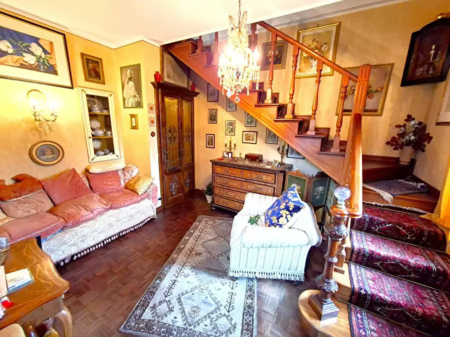 Immagine 7 di Villa in vendita  in VIA Principe Piemonte a Stresa