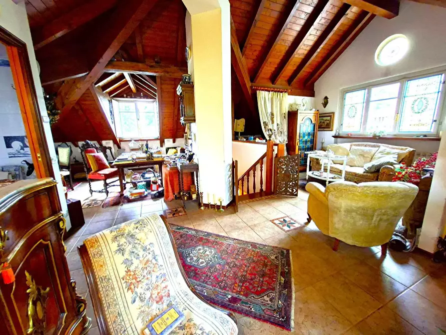 Immagine 10 di Villa in vendita  in VIA Principe Piemonte a Stresa