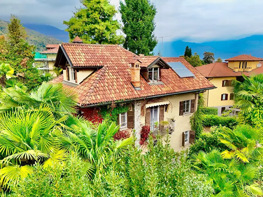 Immagine 18 di Villa in vendita  in VIA Principe Piemonte a Stresa