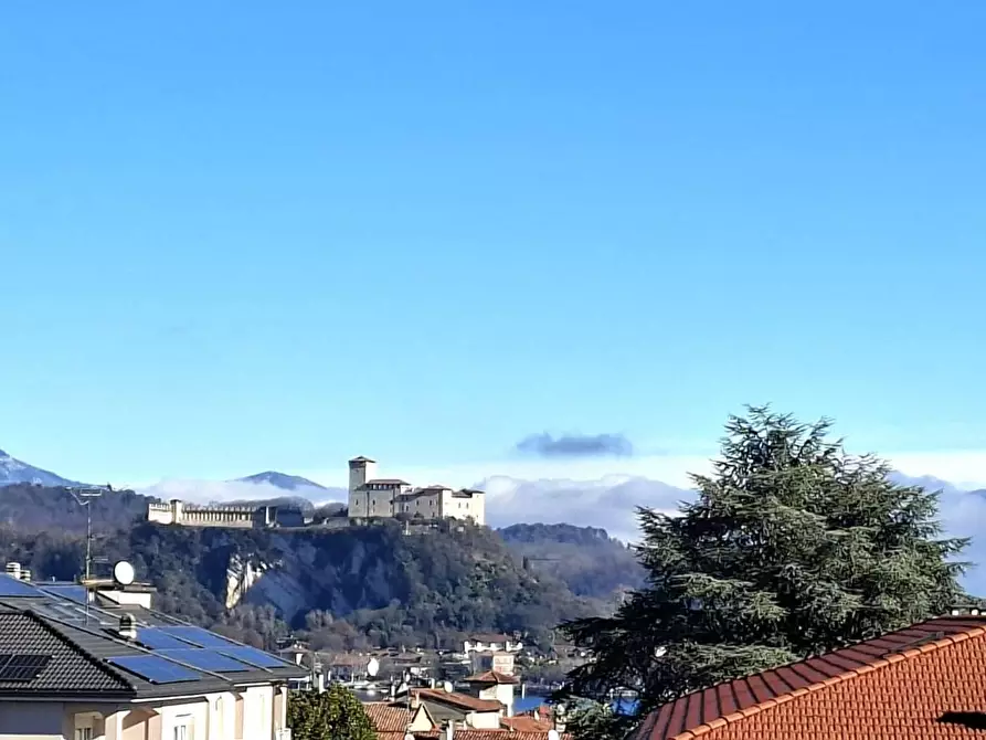 Immagine 1 di Appartamento in affitto  in VIA martiri liberta' a Arona