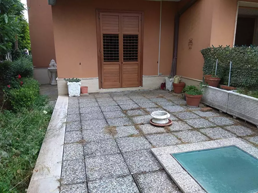 Immagine 2 di Appartamento in vendita  in VIA cavour a Avellino