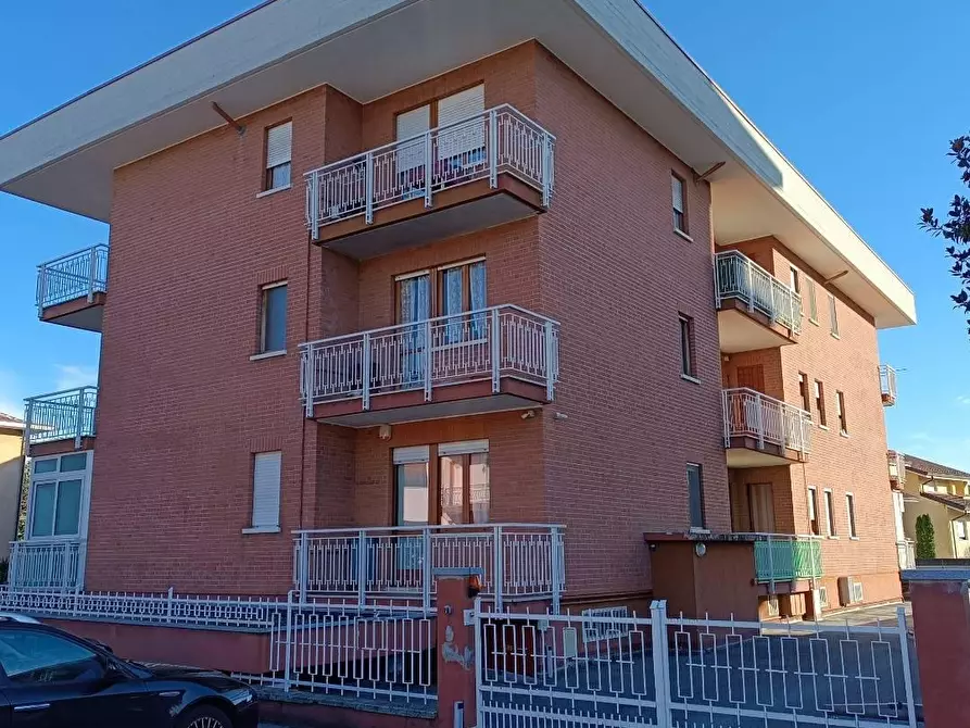 Immagine 2 di Box auto in vendita  in VIA carducci 5 a Ciriè