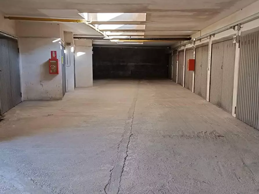 Immagine 5 di Box auto in vendita  in VIA carducci 5 a Ciriè