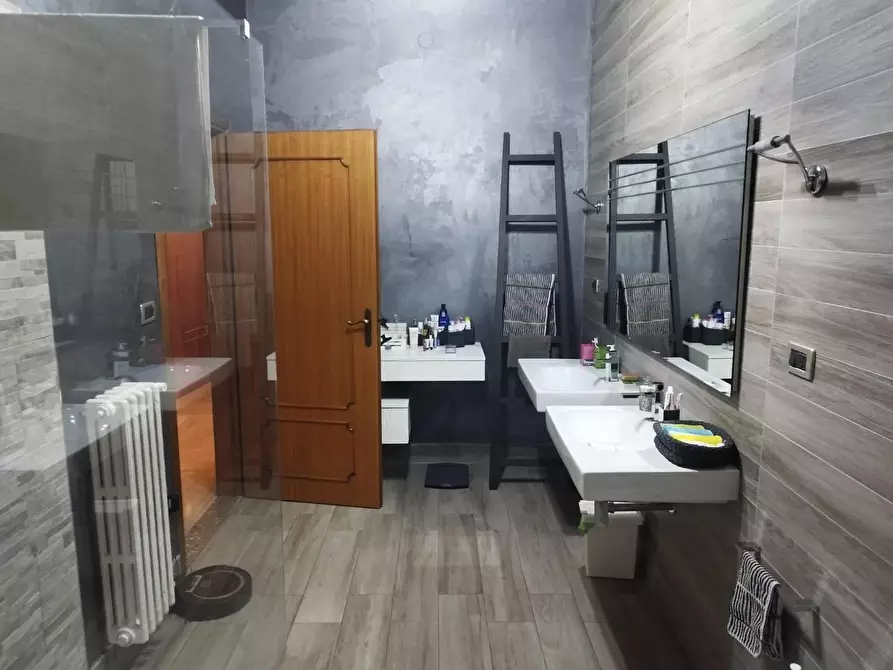 Immagine 15 di Appartamento in vendita  in VIA XX Settembre 85 a Castrovillari