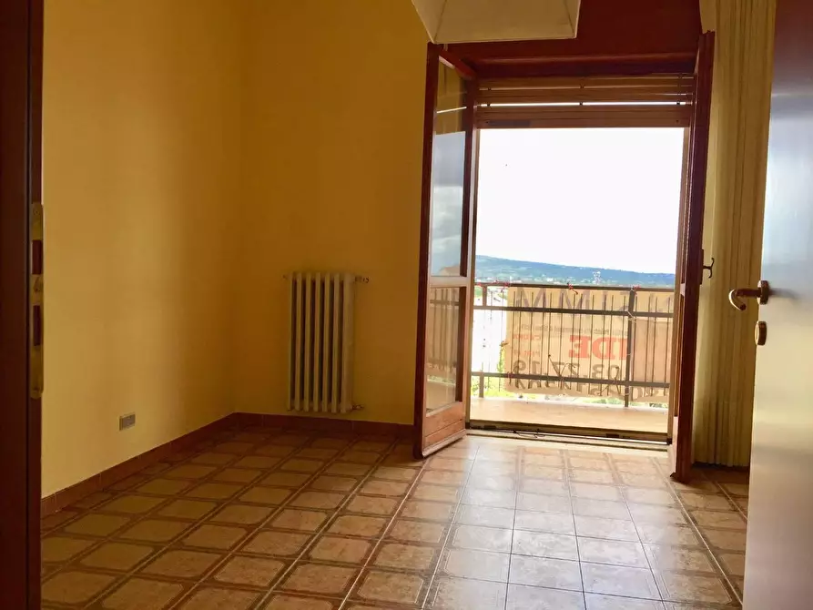 Immagine 14 di Appartamento in vendita  in VIA via del pino loricato 25 a Castrovillari
