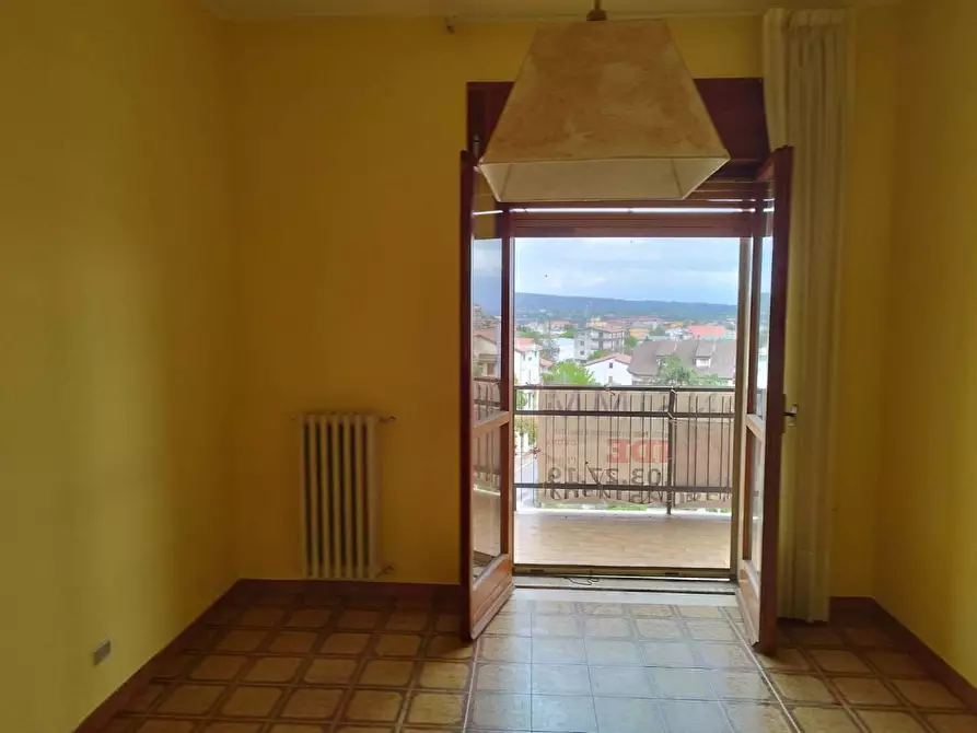 Immagine 16 di Appartamento in vendita  in VIA via del pino loricato 25 a Castrovillari