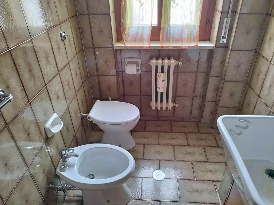 Immagine 18 di Appartamento in vendita  in VIA via del pino loricato 25 a Castrovillari