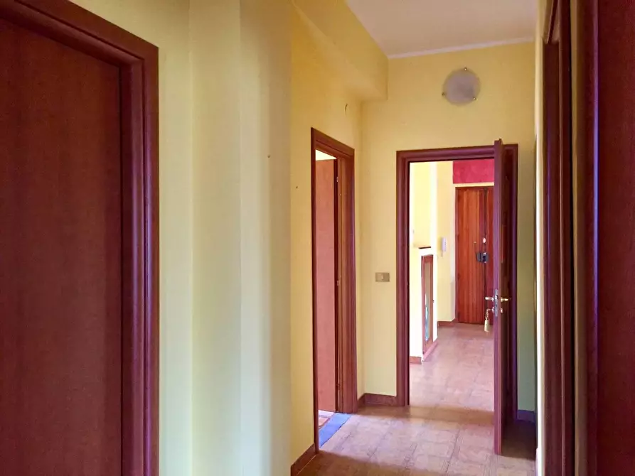 Immagine 28 di Appartamento in vendita  in VIA via del pino loricato 25 a Castrovillari