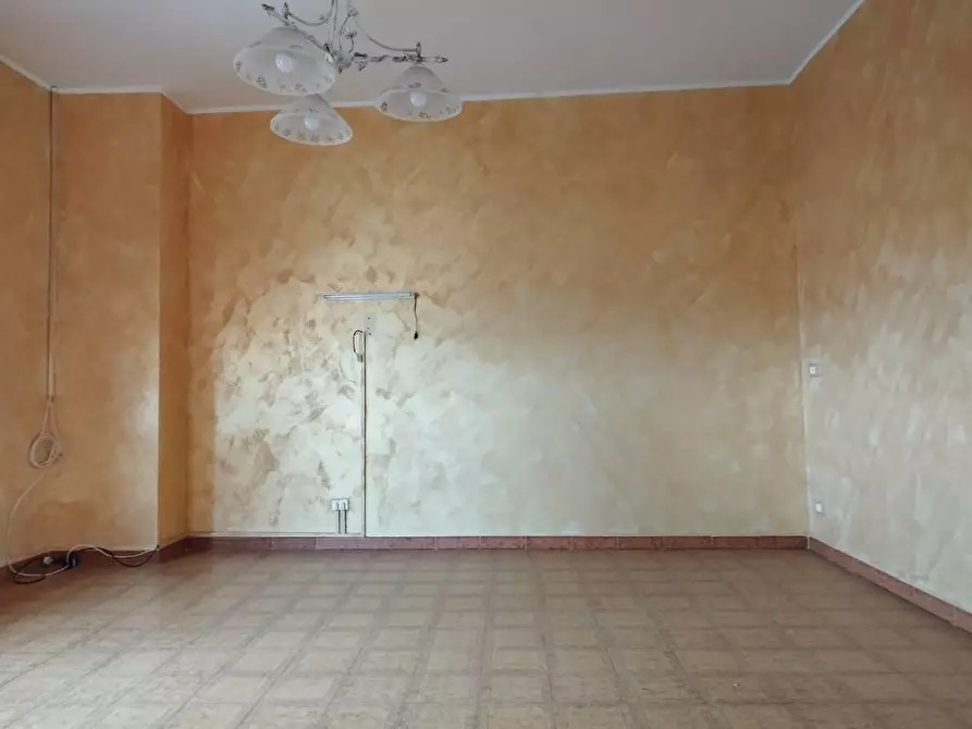 Immagine 4 di Appartamento in vendita  in VIA via del pino loricato 25 a Castrovillari