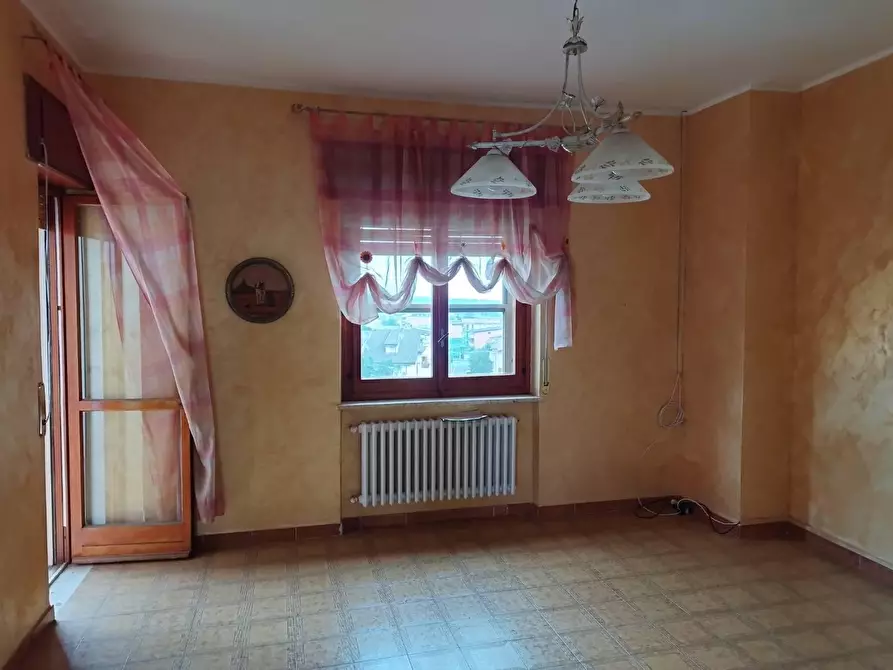 Immagine 5 di Appartamento in vendita  in VIA via del pino loricato 25 a Castrovillari