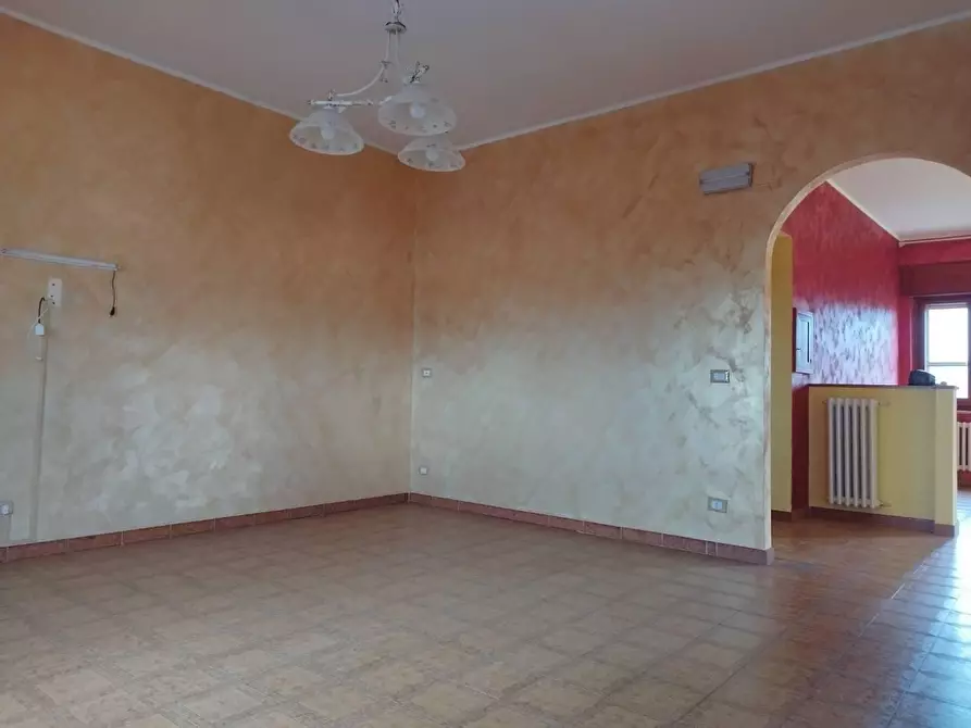 Immagine 6 di Appartamento in vendita  in VIA via del pino loricato 25 a Castrovillari