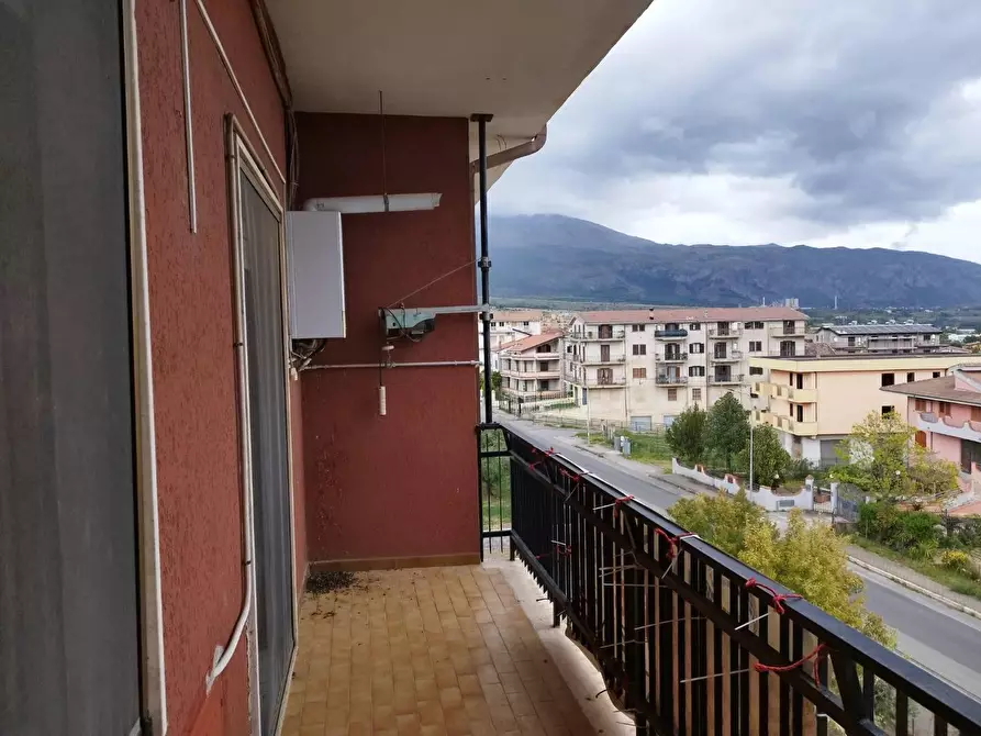 Immagine 9 di Appartamento in vendita  in VIA via del pino loricato 25 a Castrovillari