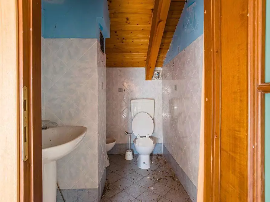 Immagine 8 di Rustico / casale in vendita  in VIA valminore 1 a Cavagnolo