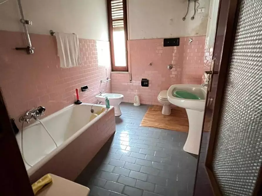 Immagine 5 di Appartamento in vendita  in VIA acri a Catanzaro