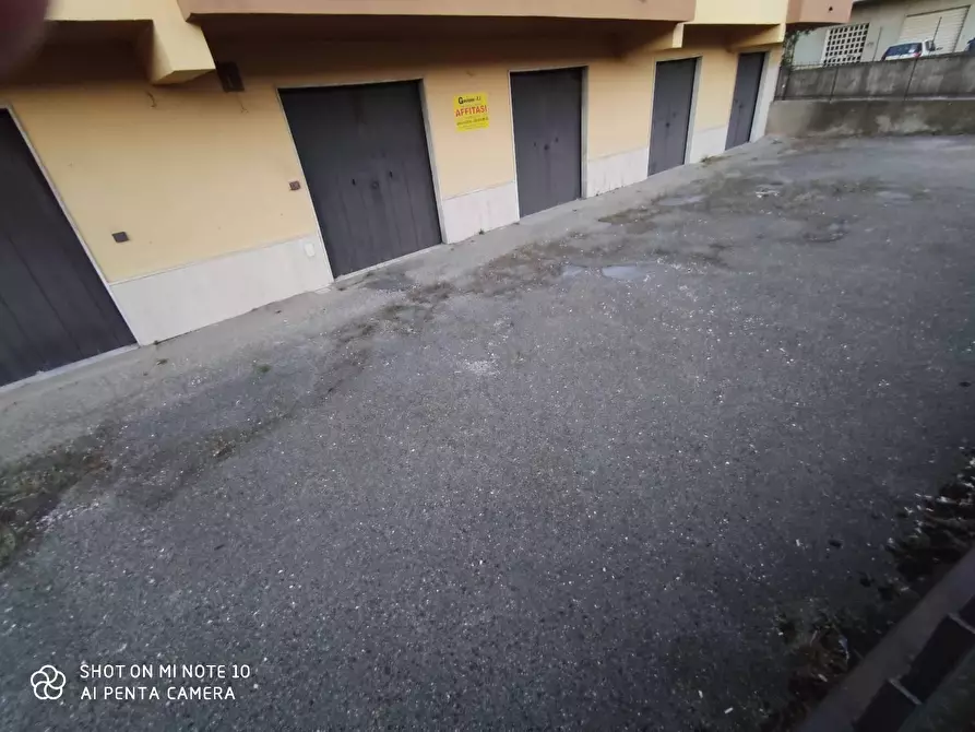 Immagine 2 di Locale commerciale in affitto  in VIA cirignano a Montesarchio