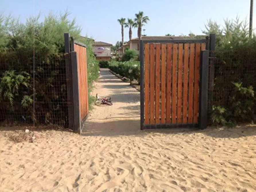 Immagine 4 di Villetta a schiera in vendita  in VIA himera 16 a Campofelice Di Roccella