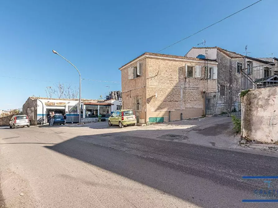Immagine 18 di Casa indipendente in vendita  in VIA orecchiuta 1 a Palermo
