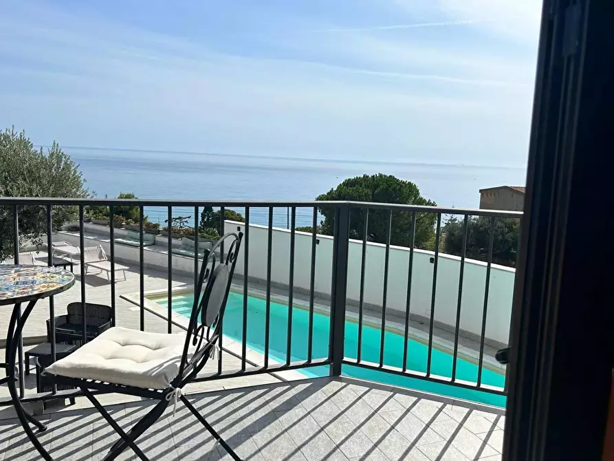 Immagine 12 di Villa in vendita  in CONTRADA monte sole a Licata