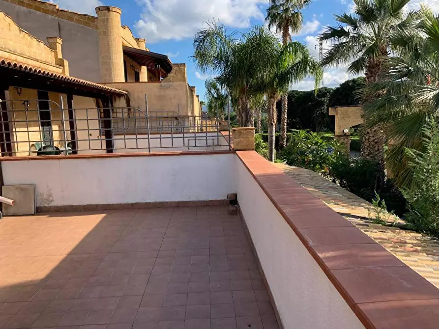 Immagine 12 di Appartamento in vendita  in VIALE himera 3 a Campofelice Di Roccella