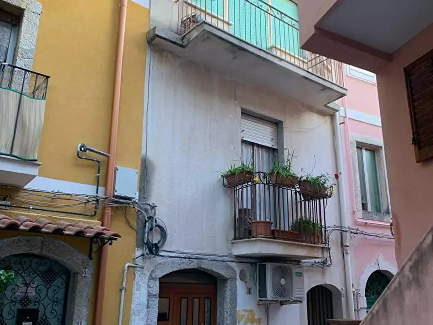 Immagine 1 di Casa indipendente in vendita  in VIA raggia 10 a Taormina